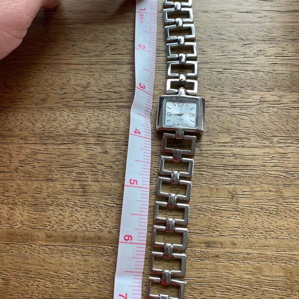 Silver Watch - Picture 4 of 5